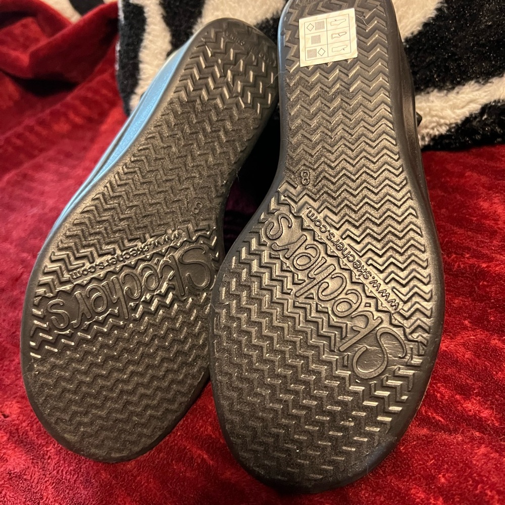 Sketchers Wedged Slingback Sandals - Picture 2 of 4